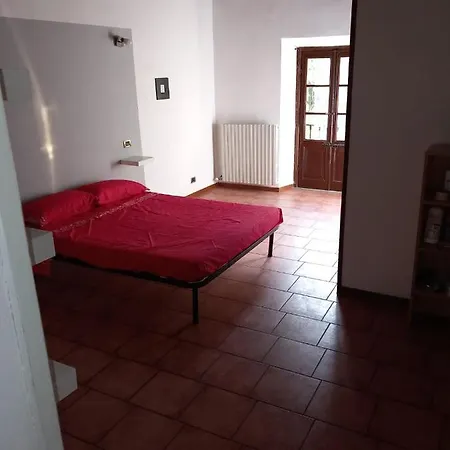 Casa Di Ringhiera Appartamento
